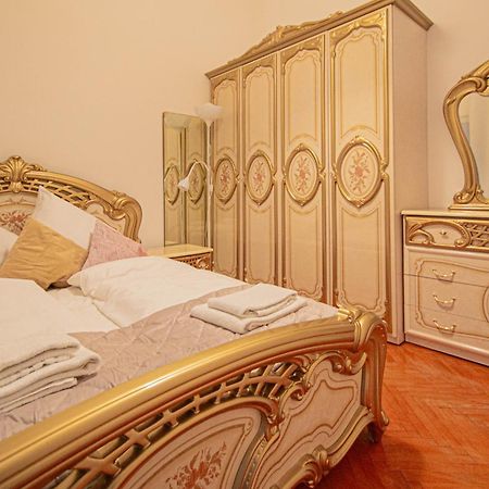 The Grand Royal 3Bdr Heart Of Old Town Apartment Praga Exterior foto