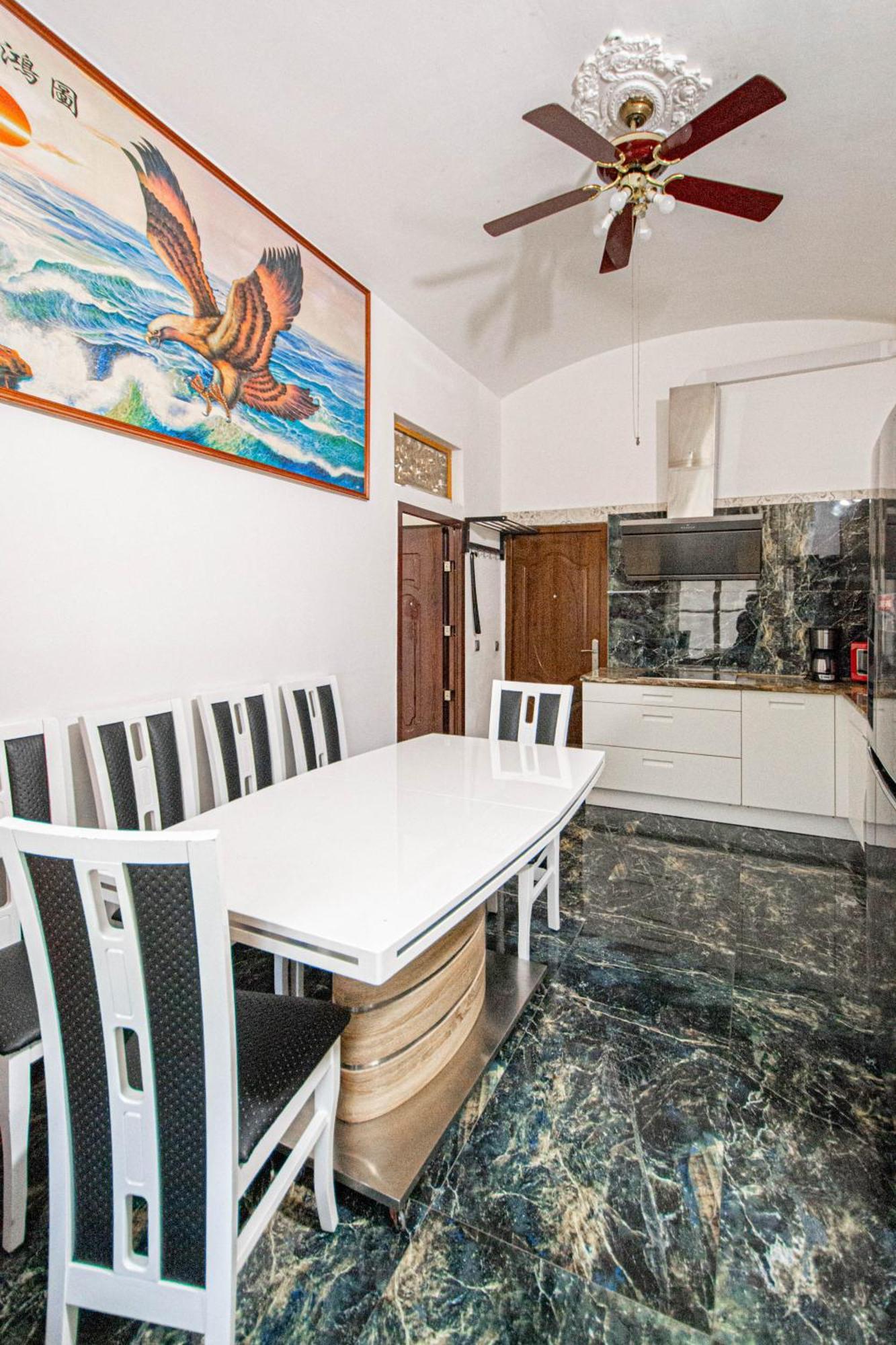 The Grand Royal 3Bdr Heart Of Old Town Apartment Praga Exterior foto