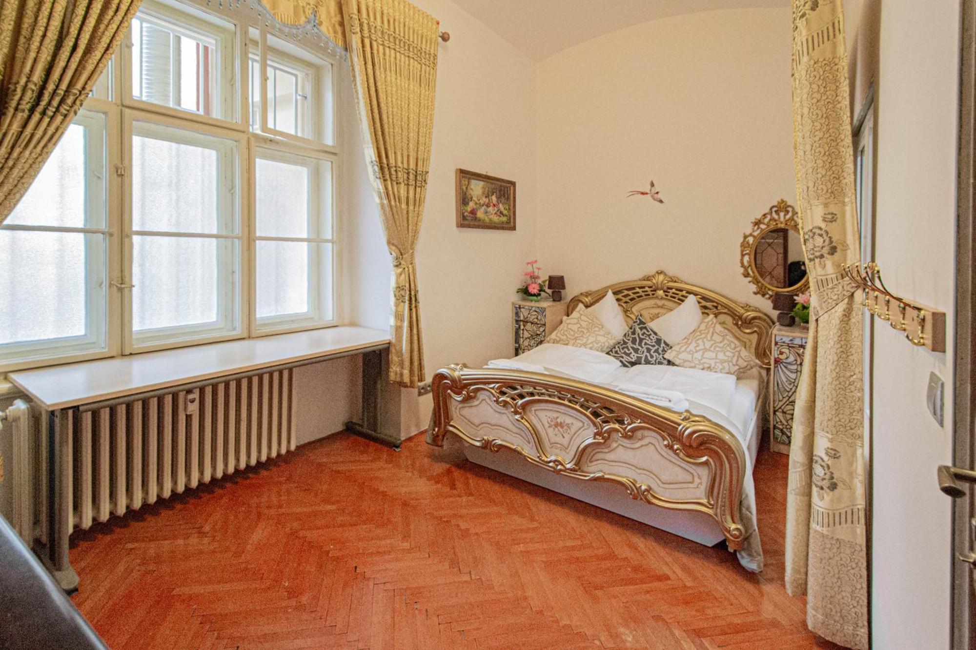 The Grand Royal 3Bdr Heart Of Old Town Apartment Praga Exterior foto